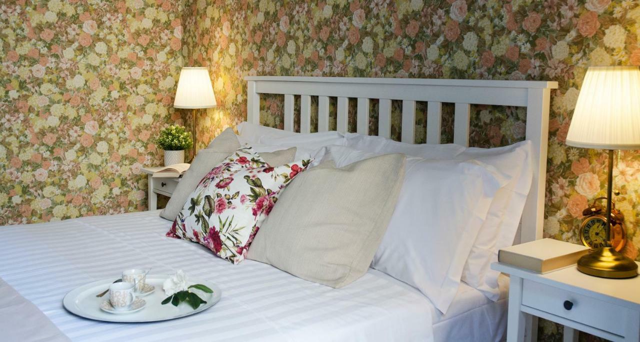 Flowers Apartment Joivy 25 Côme Extérieur photo