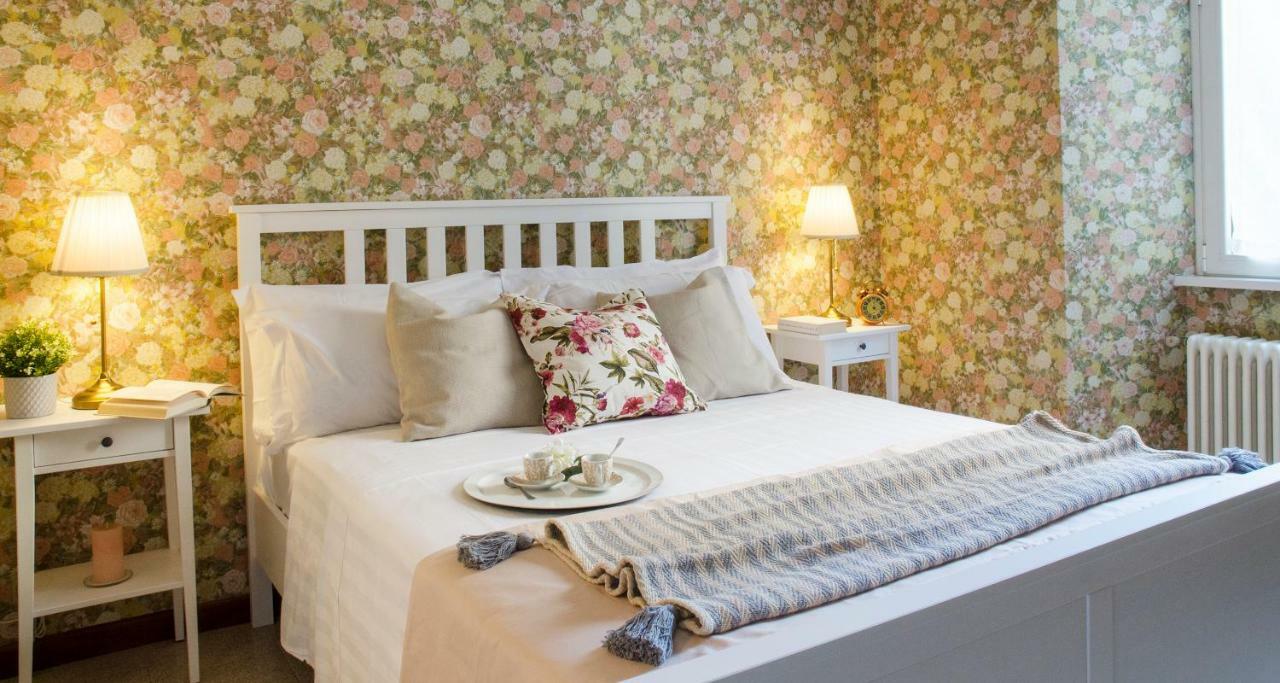 Flowers Apartment Joivy 25 Côme Extérieur photo