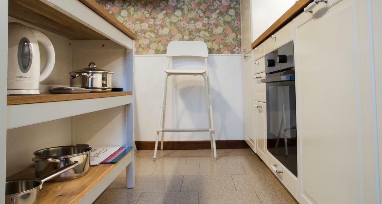 Flowers Apartment Joivy 25 Côme Extérieur photo