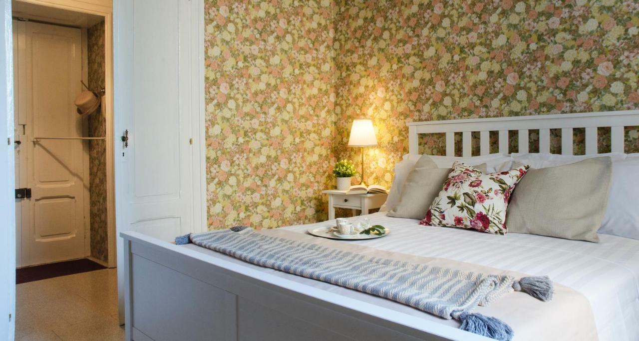 Flowers Apartment Joivy 25 Côme Extérieur photo